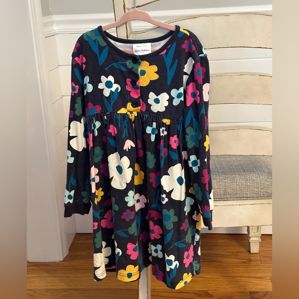 Hanna Andersson navy and floral dress size 6-7